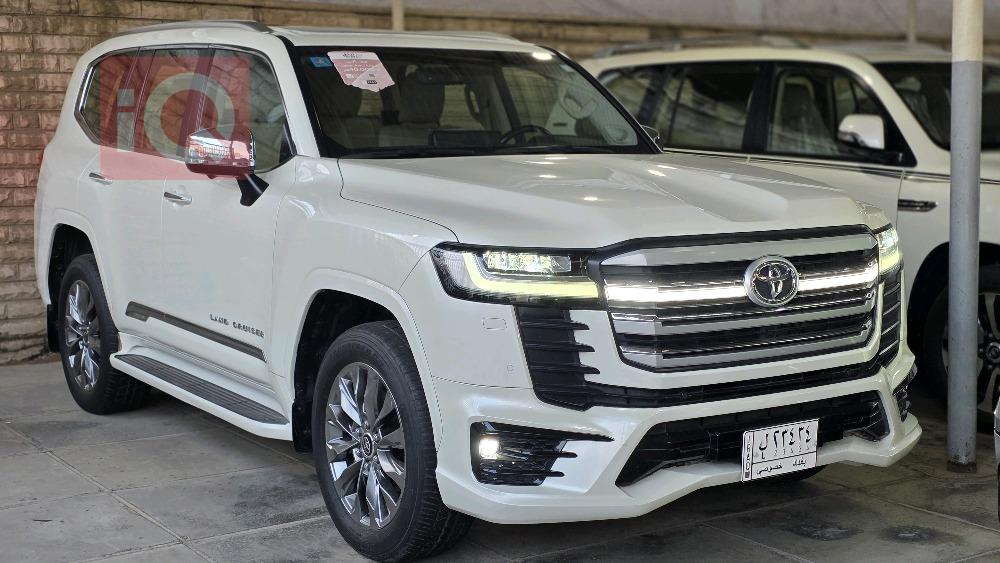 تويوتا لاندكروزر